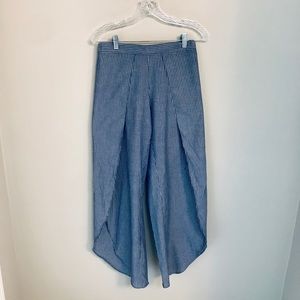 Flare leg Pants w Slit